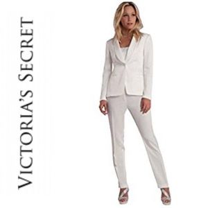 Tailored Body by VS Ivory White Blazer